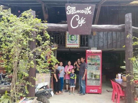 Sinn SisaMouth Cafe